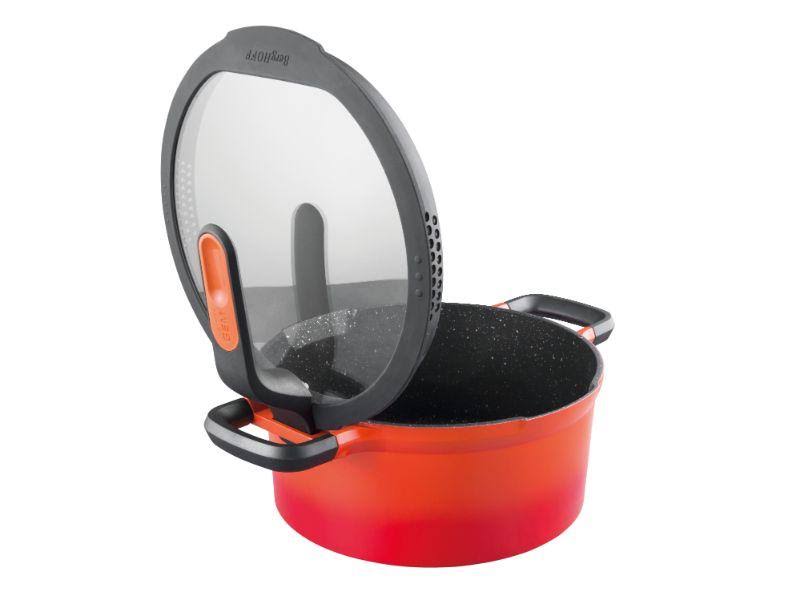 Cast Aluminum Non-Stick Covered Saute Pan E1562