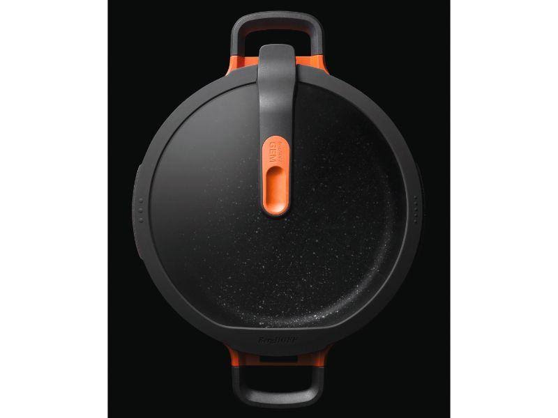 Cast Aluminum Non-Stick Covered Saute Pan E1562