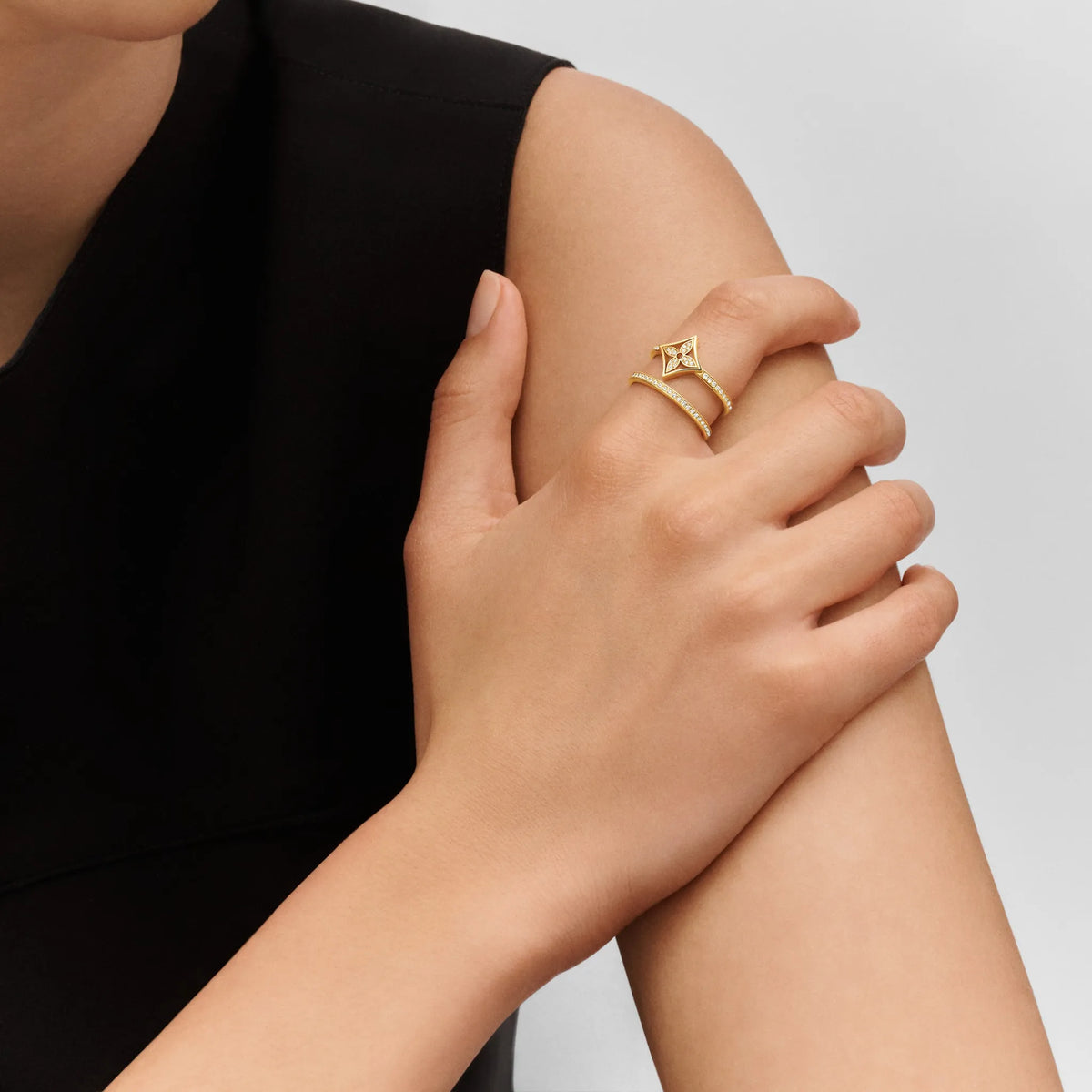 Gold and Diamond Double Row Ring I87065