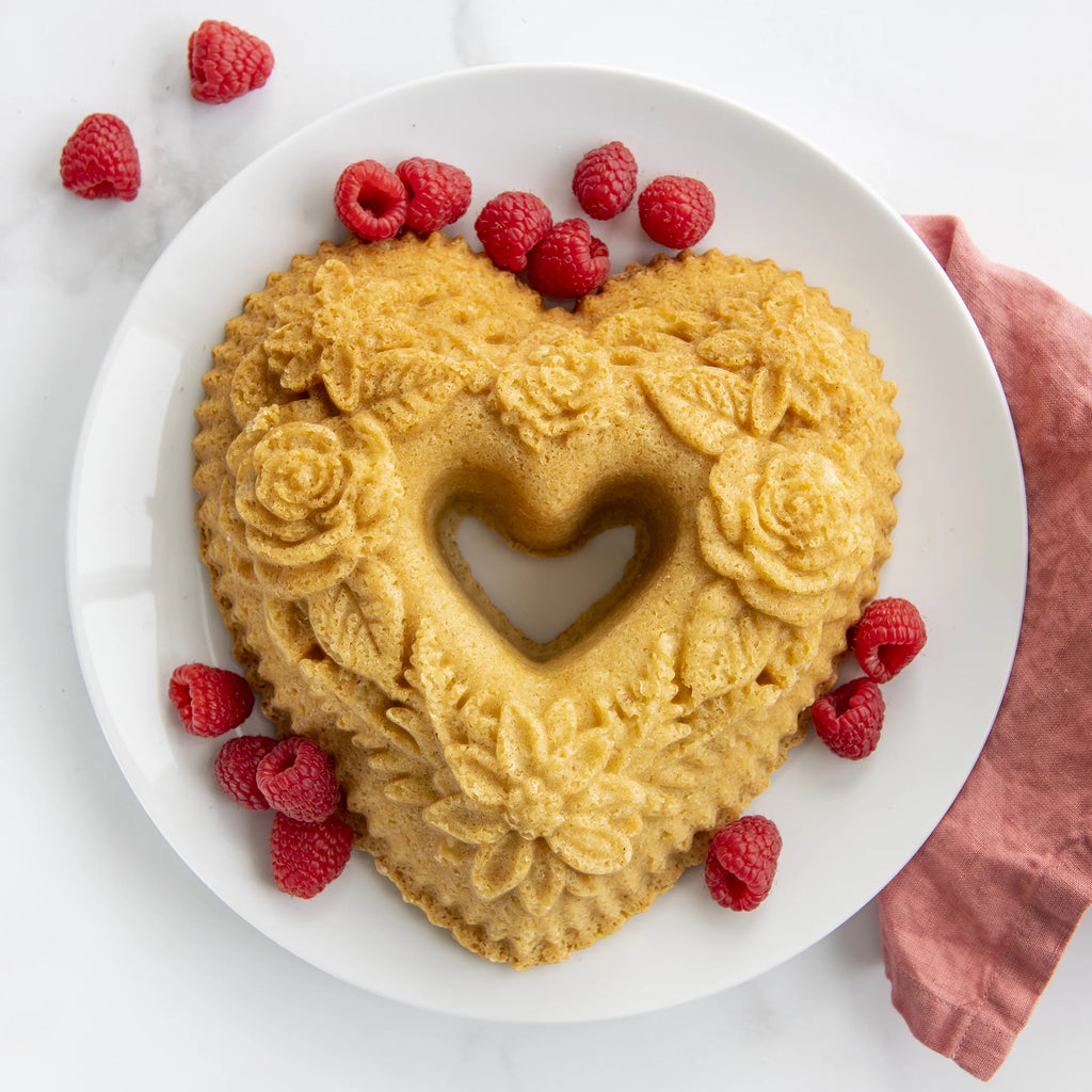 Floral Heart Bundt Pan J882