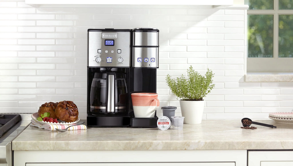 12 Cup Coffeemaker and Single-Serve Brewer D458