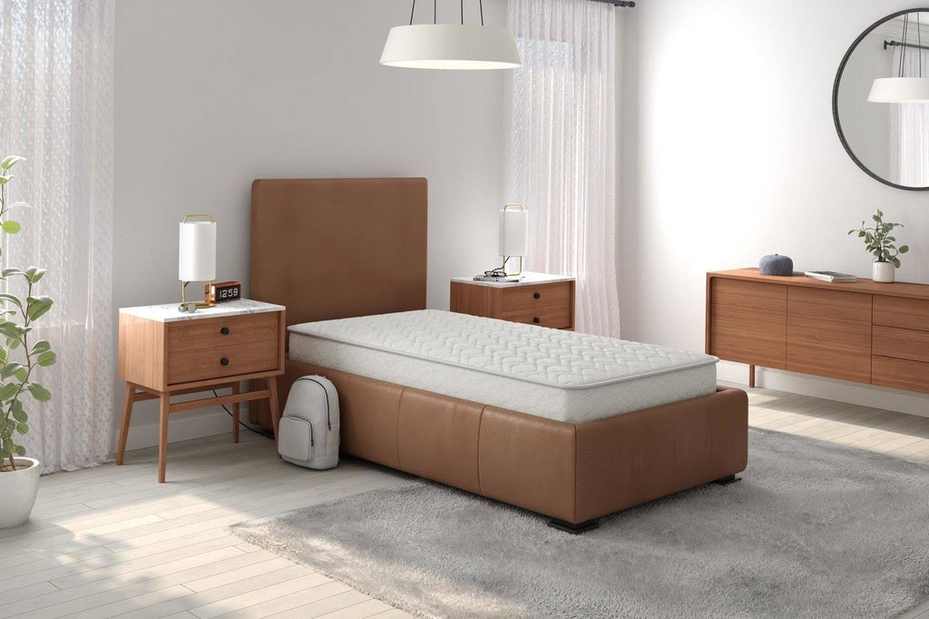 White Twin 8 inch Independently Encased Coil Mattress F98980