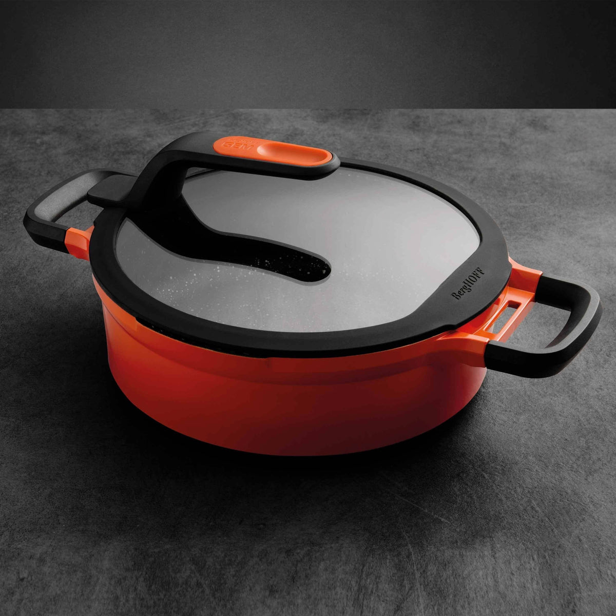 Cast Aluminum Non-Stick Covered Saute Pan E1562