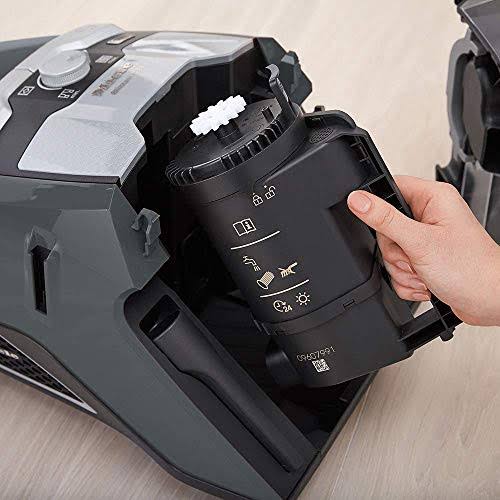 Bagless Canister Vacuum Cleaner C5719