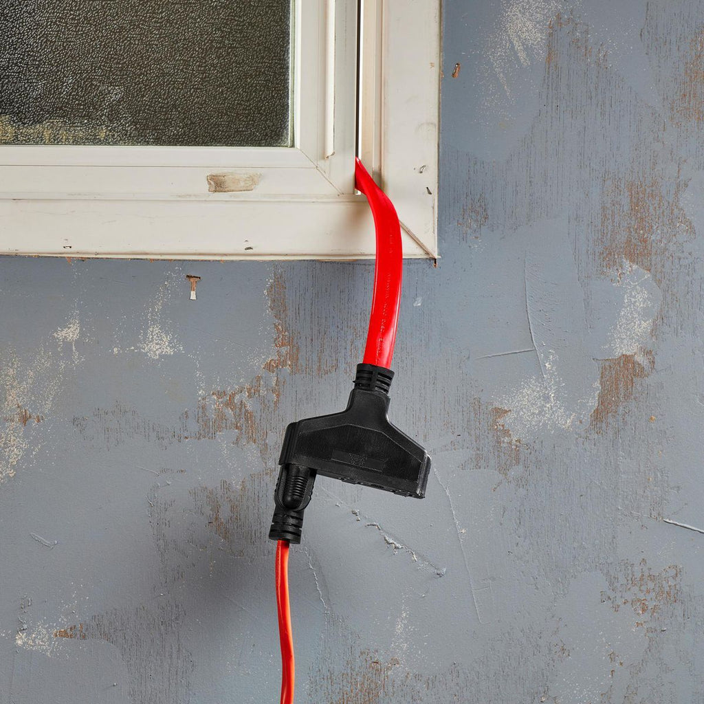 25 ft. 30 Amp 125V Generator Extension Cord Adapter P888