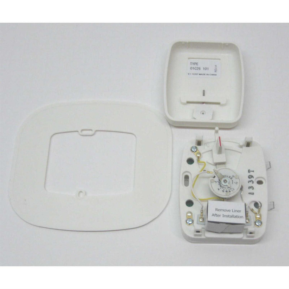 Heat/Cool Thermostat L913818