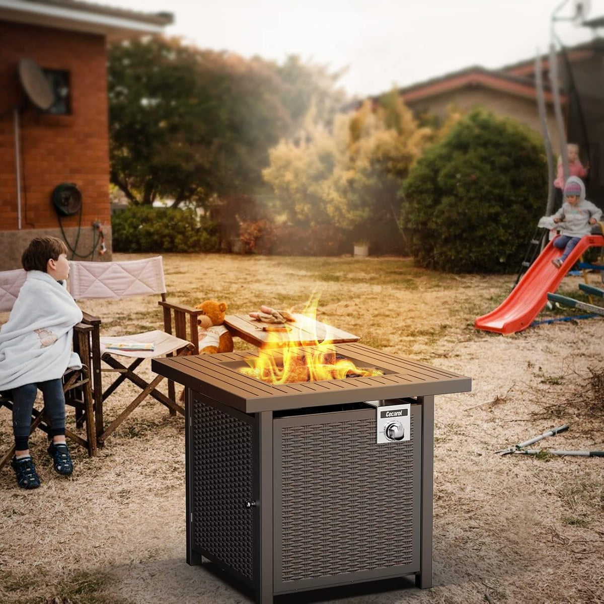 Propane Fire Pit Table with Lid 28 Auto-Ignition 50000 BTU W171066