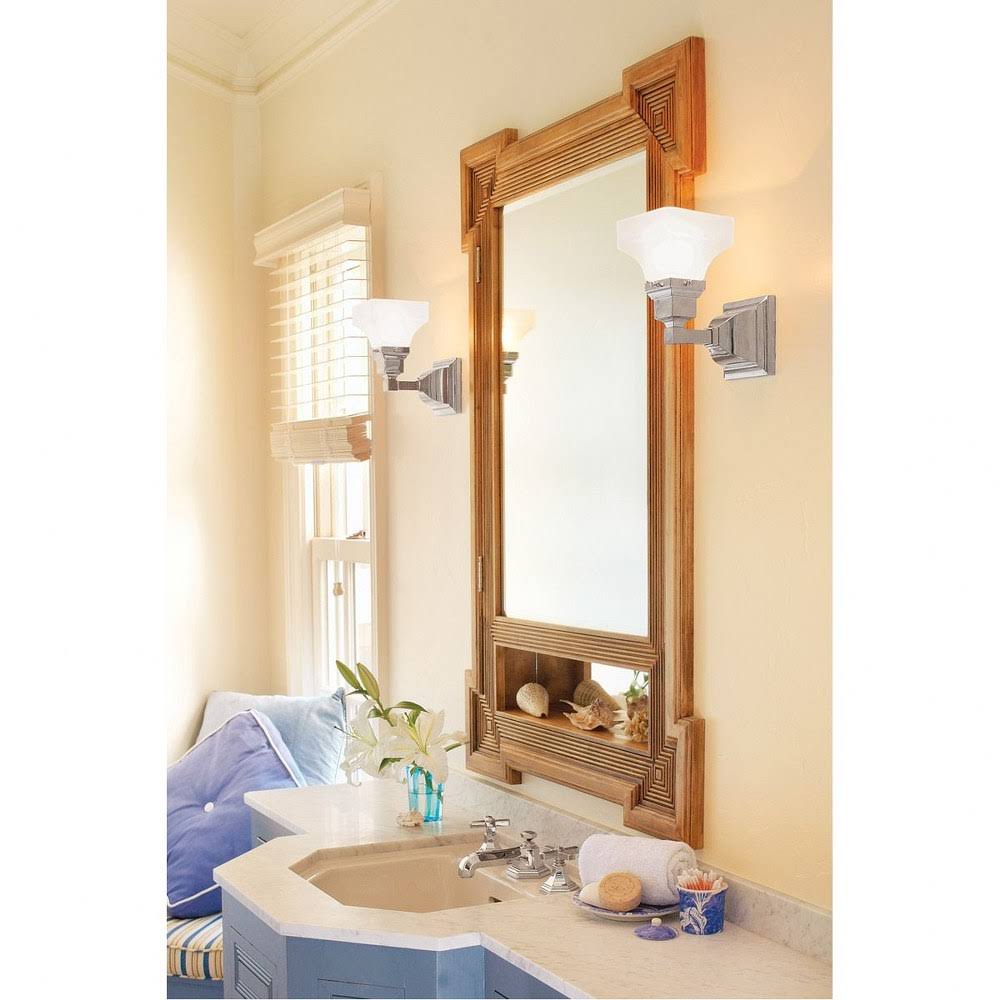 1 Light Sconce N4297