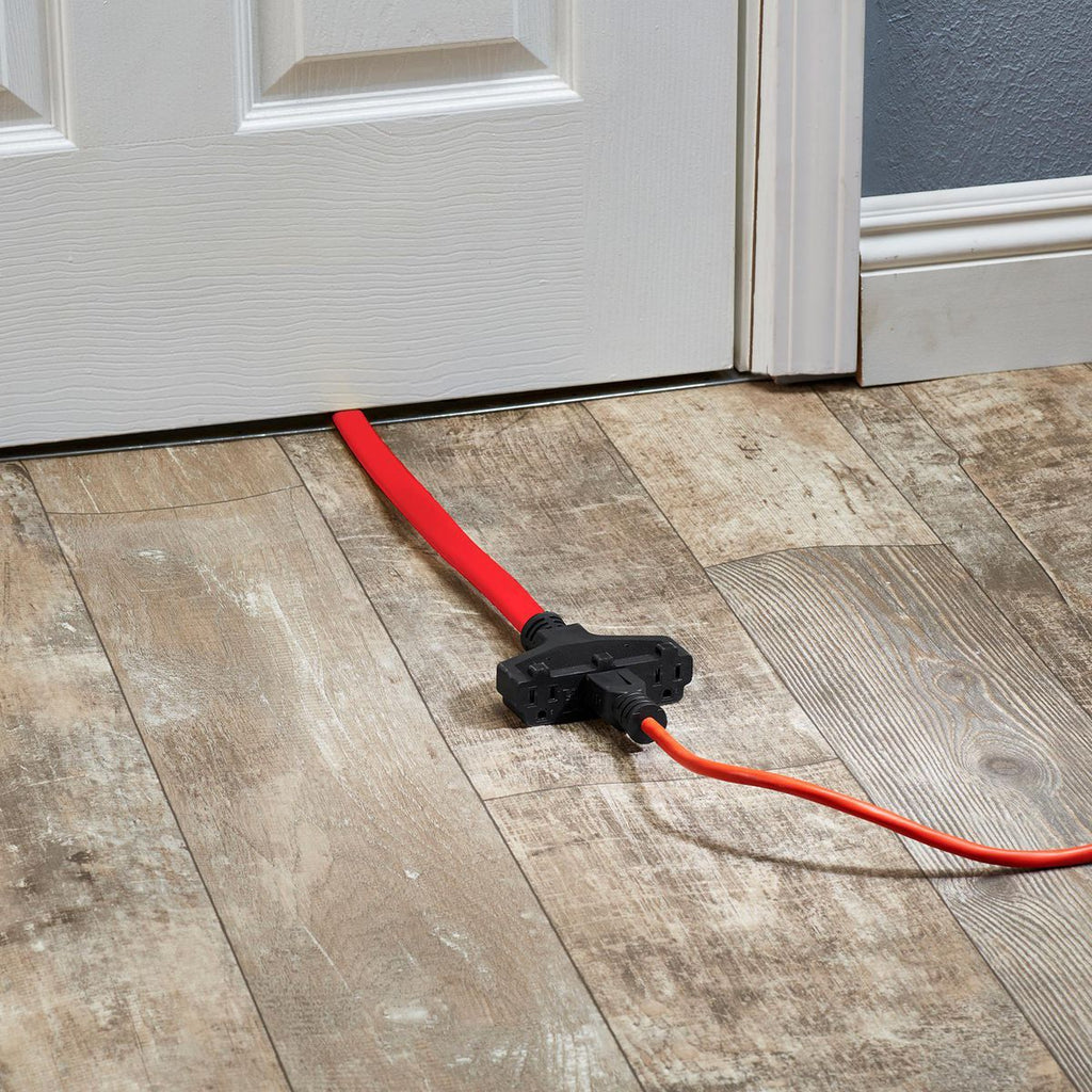 25 ft. 30 Amp 125V Generator Extension Cord Adapter P888